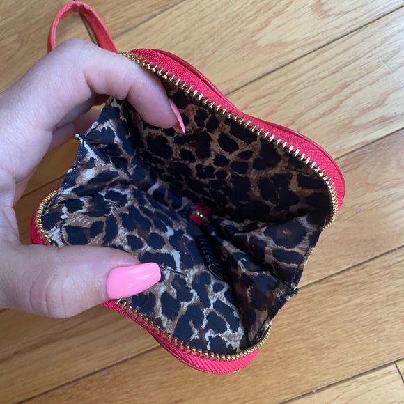 Victorias secret heart wristlet - Picture 3 of 3